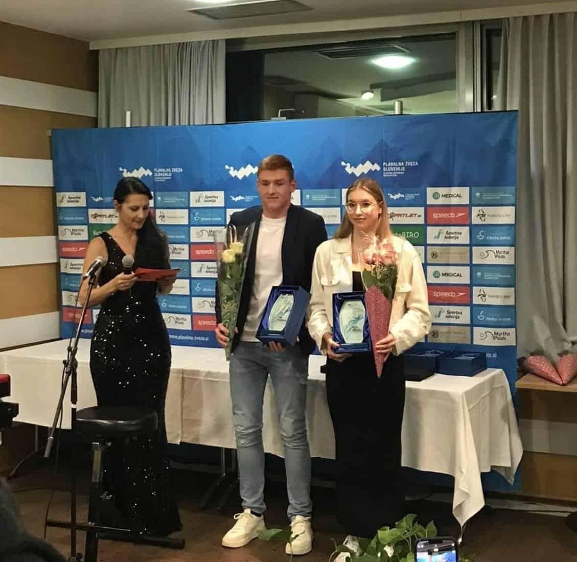 Naslov Naj plavalka leta 2023 osvojili tudi koroški plavalki Nija Gerdej in Zara Podržavnik