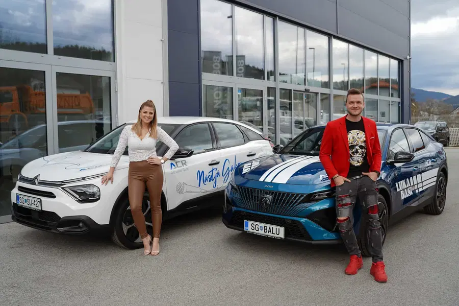 Osvojite romantičen vikend s Peugeotovim ali Citroënovim lepotcem v nagradni igri Avto Centra Ravne
