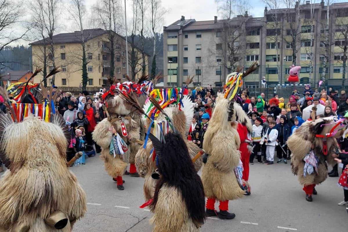 Na pustno soboto boste v Vuzenici plesali s Pustnim plesnim mestom