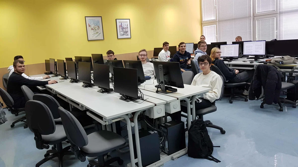 Prenovljen program Računalništvo in informatika na Višji strokovni šoli Slovenj Gradec že v naslednjem študijskem letu