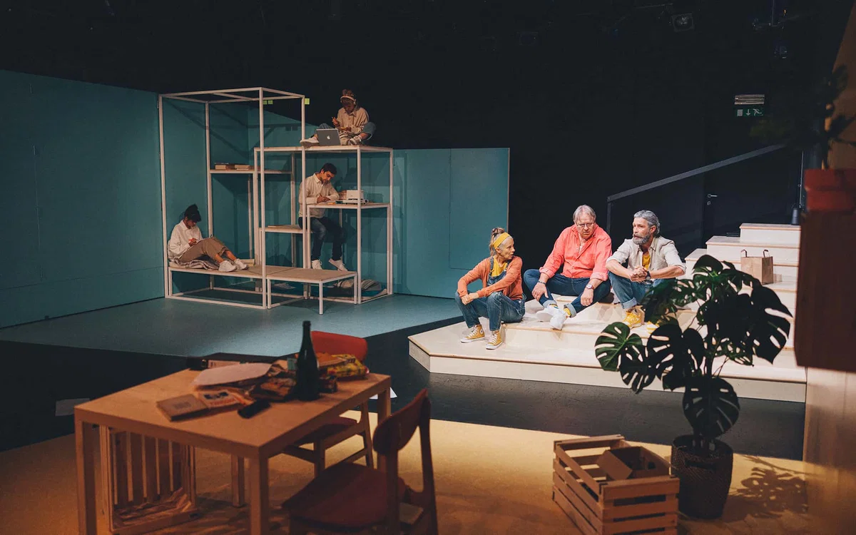 V Narodnem domu Mežica kmalu odlična komedija "Sosedje"