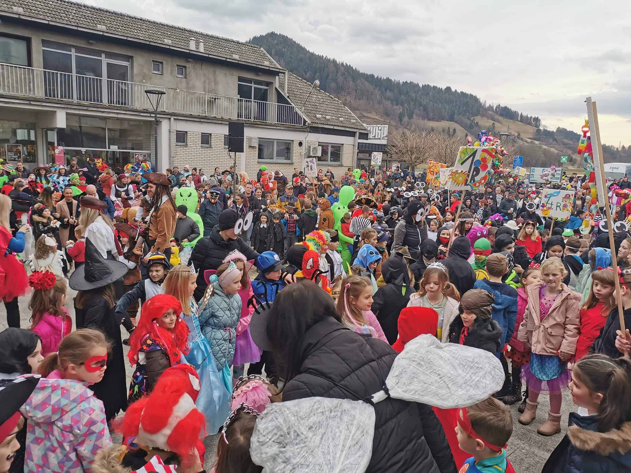 Norčavo je bilo tudi na 17. občinskem pustnem karnevalu v Šentjanžu pri Dravogradu