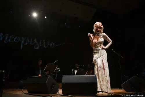 Kmalu nepozaben koncert ob dnevu žena na Kopah. Moči bosta združila Danijela in Luka Basi