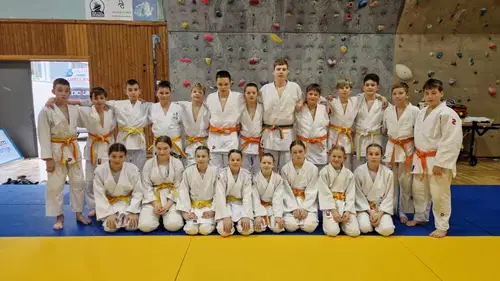 Uspešen mednarodni judo turnir Guštanj na Ravnah – Memorial Aljaža Lebarja 2024 (FOTO)