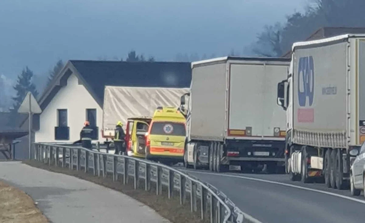 Obvestilo o prometni nesreči na Muti