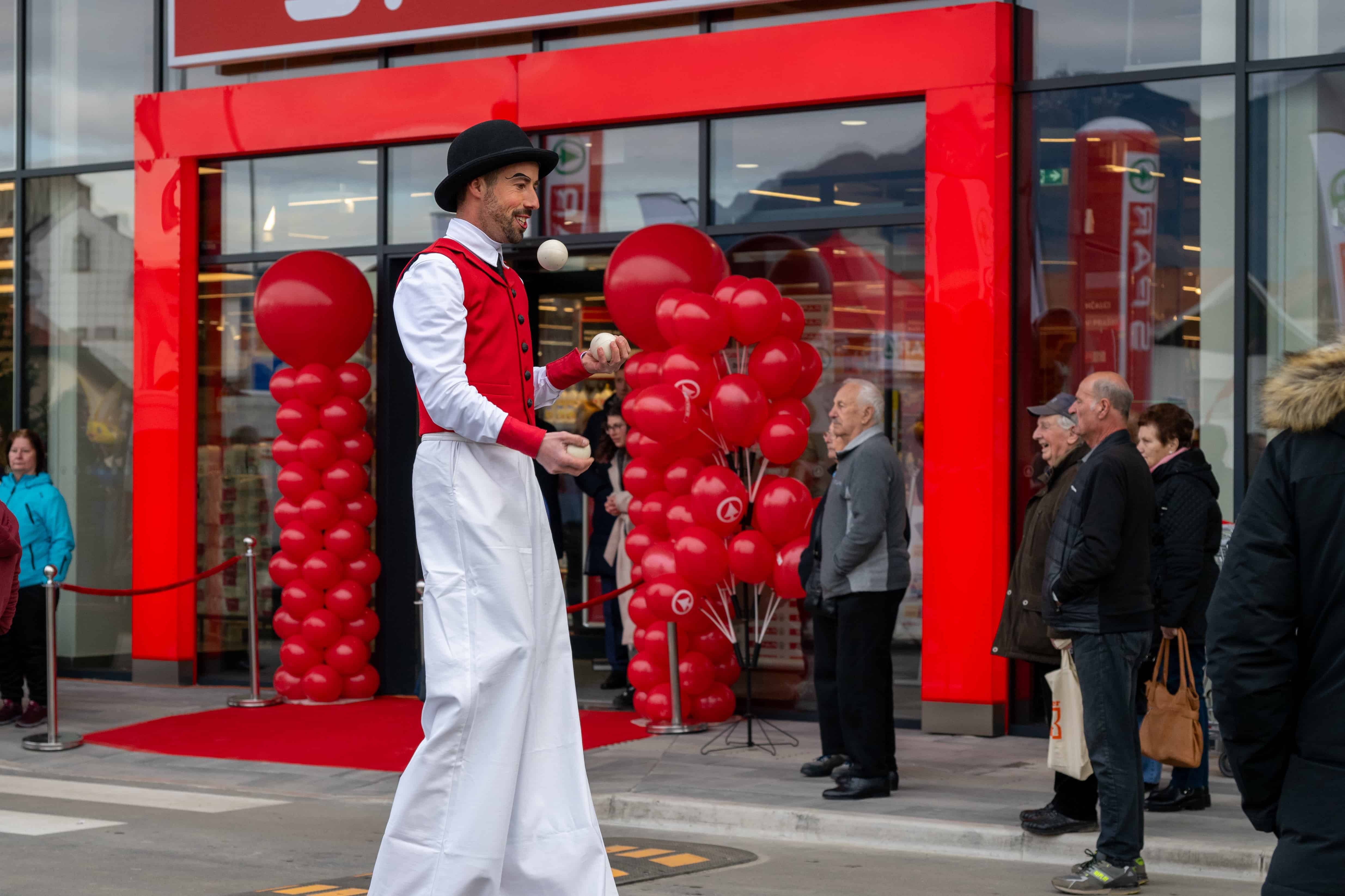 FOTO: Otvoritev novega, modernega trgovskega centra v Slovenj Gradcu