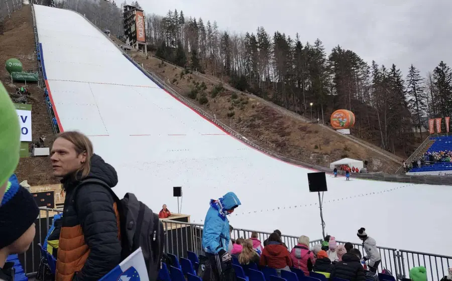 Peter Prevc suvereni zmagovalec petkove tekme v Planici 
