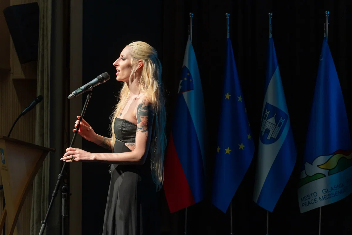 Gostitelja letošnje Eme Raiven in Štras