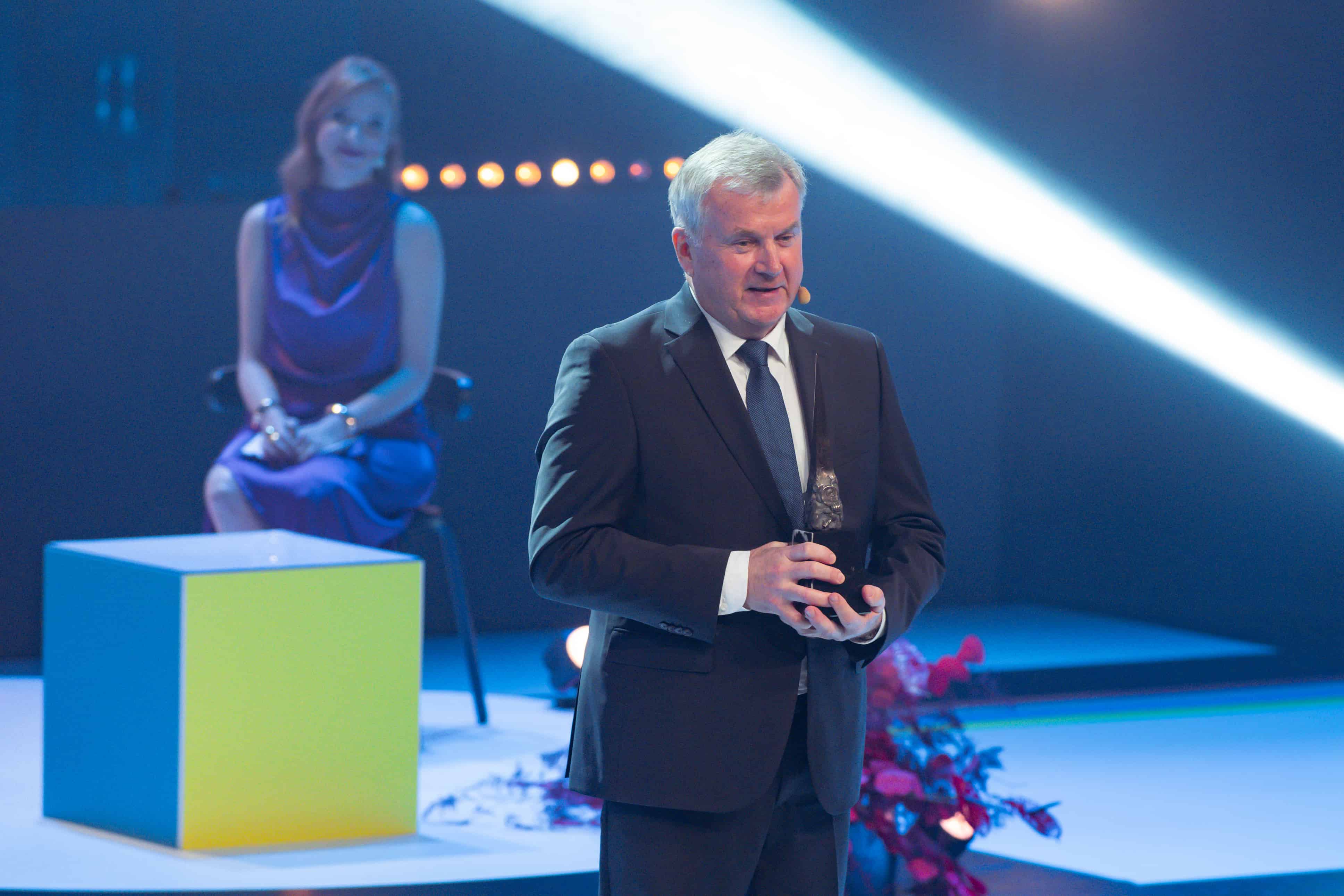 Milan Košeljnik: Nagrada je namenjena vsem v podjetju, bivšim in sedanjim sodelavcem, ki nam utrjujejo pot v svet z novimi izdelki