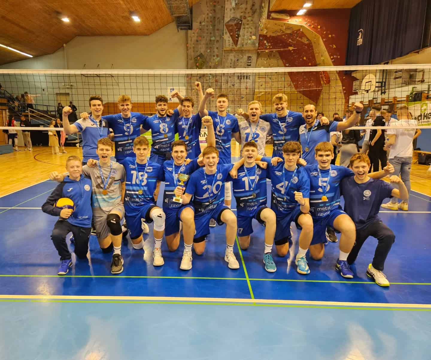 Mladinci Odbojkarskega kluba Fužinar državni prvaki