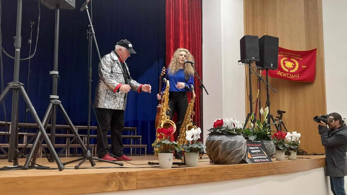 Za PGD Šentjanž sinoči zbrali kar 5.445 evrov. Koncert sta priredila Dunja in Oto Vrhovnik
