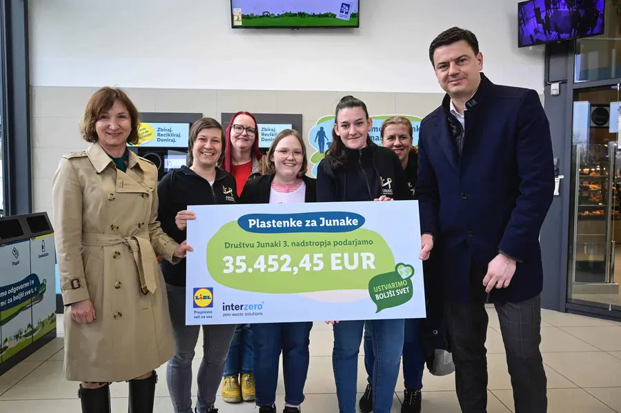 Z zbiranjem plastenk Junakom 3. nadstropja donacija več kot 35 tisoč evrov. Korošci pri tem neverjetni