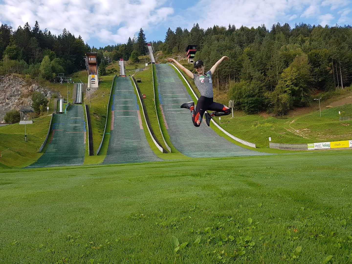 Niki Križnar zmaga v Lahtiju, Nika Prevc deseta