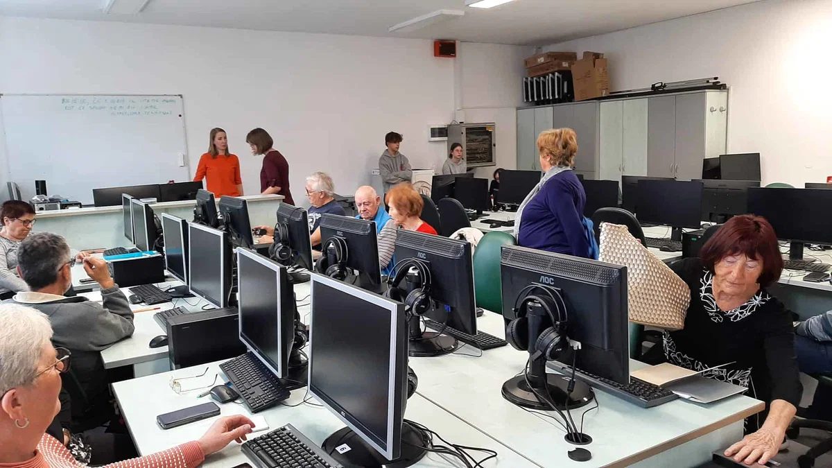 Društvo upokojencev Dravograd pridobiva digitalne veščine