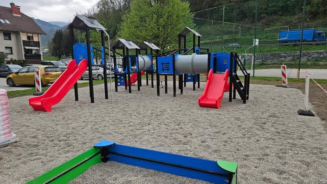 Otroško igrišče na Meži v Dravogradu je odprto