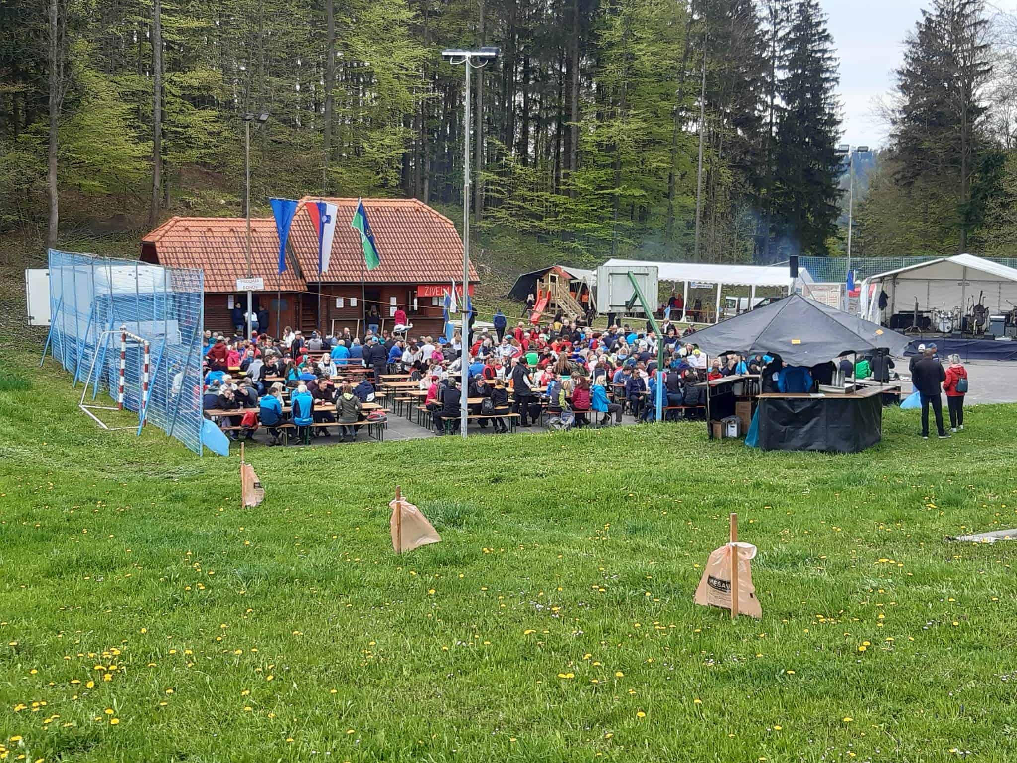 V Završah nad Mislinjo bodo za veselo prvomajsko praznovanje poskrbeli skupina Gadi