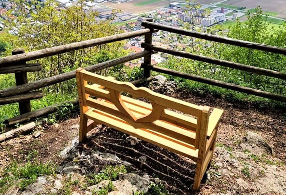 Odtujitev klopce ljubezni na Starem gradu