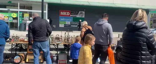 Na Ravnah na Koroškem je ponovno potekal sejem starin