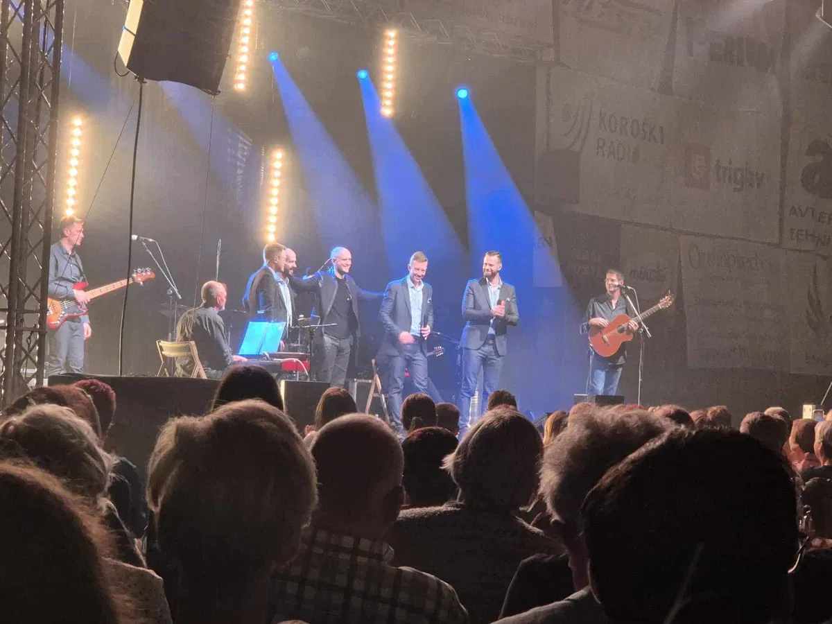 Marko Škugor s Kvatropirci navdušil občinstvo v Slovenj Gradcu