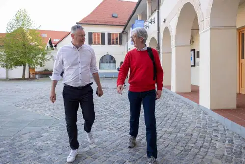 Šefic s koroškimi župani o odprtih popoplavnih vprašanjih