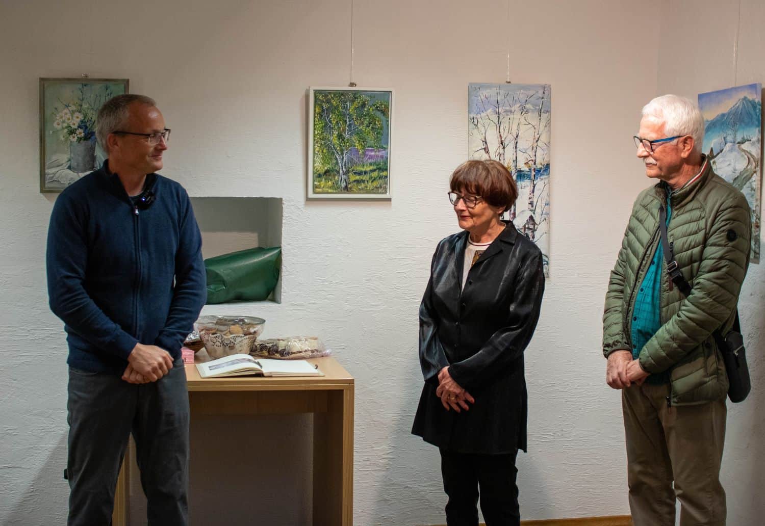 Razstava likovnih del Ane Keber v Infopisarni v Dravogradu (FOTO)