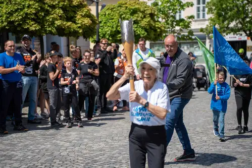 FOTO: Slovensko baklo ponesli tudi v Mestni občini Slovenj Gradec