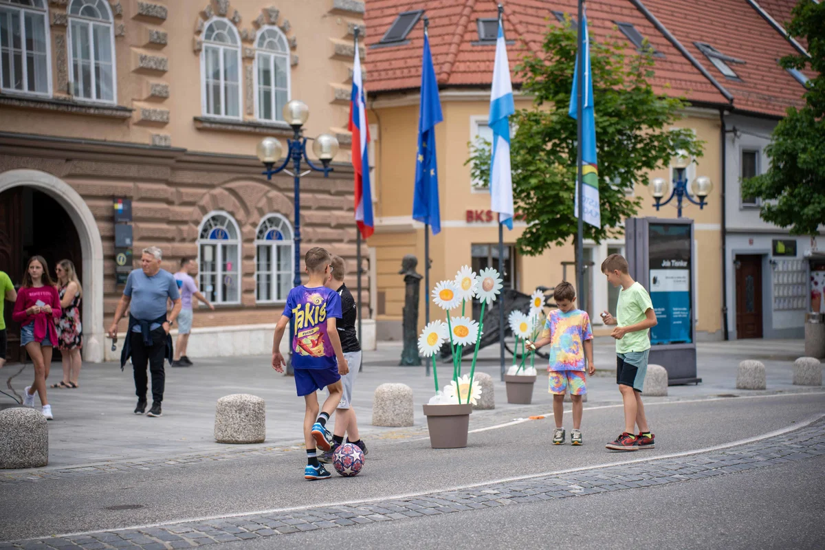 FOTO: Dogodek Gremo v mesto (tudi ob nedeljah) privabil številne obiskovalce
