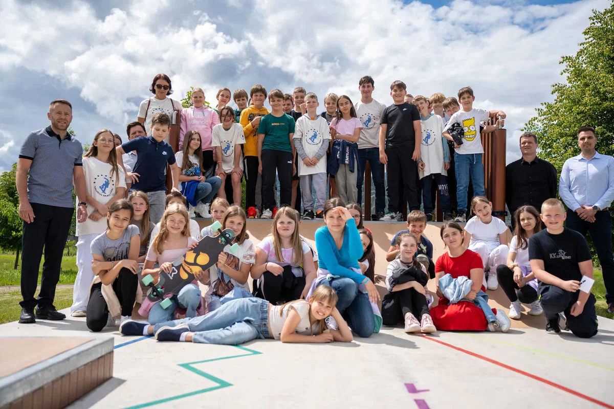 VIDEO in FOTO: V Radljah ob Dravi otvorili izjemen Skate park, s katerim so obogatili športno-rekreativen park