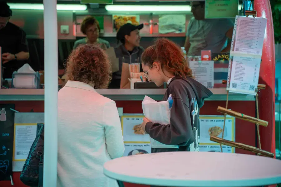 FOTO: Karavana okusov vabi