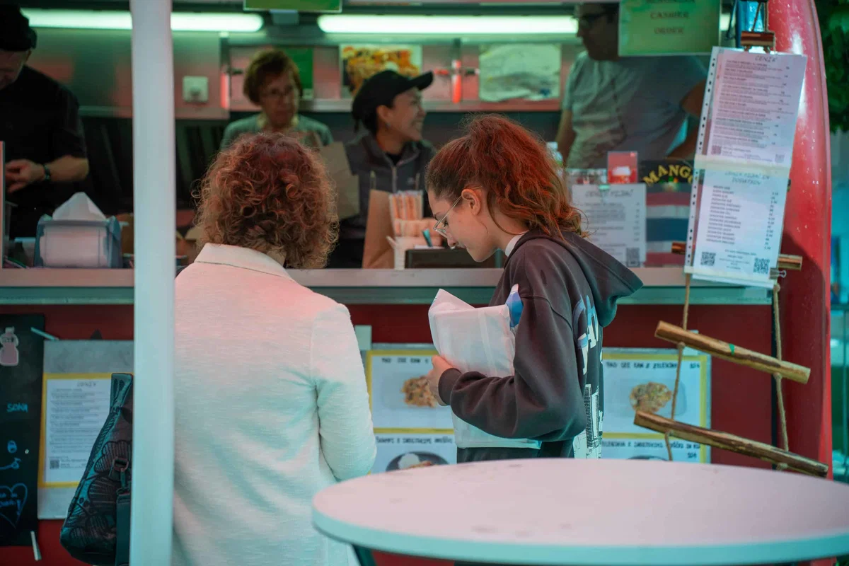 FOTO: Karavana okusov vabi