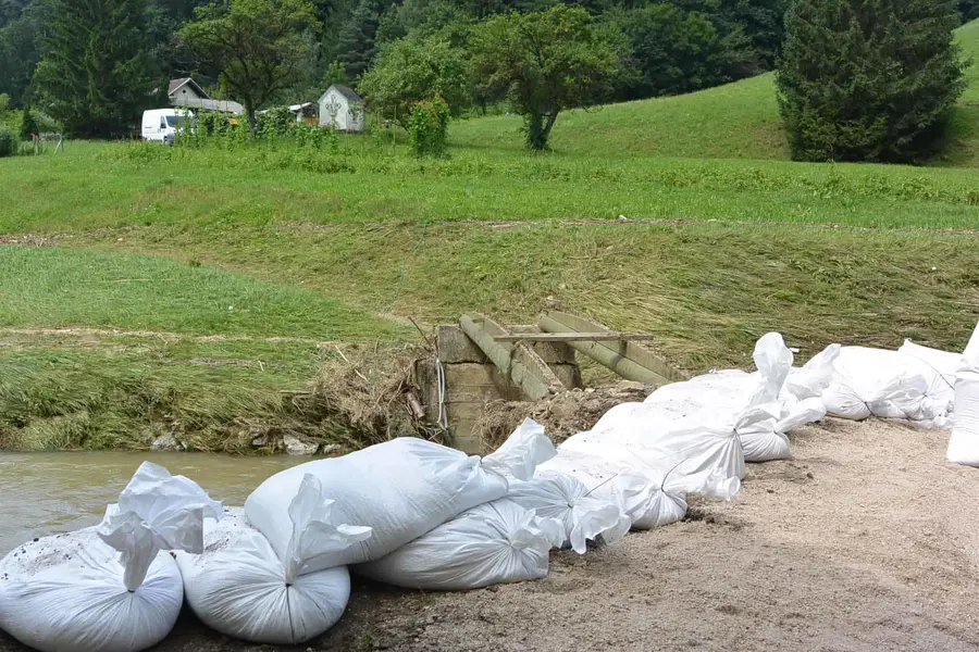 Posredovanje gasilcev v Dravogradu in v Slovenj Gradcu
