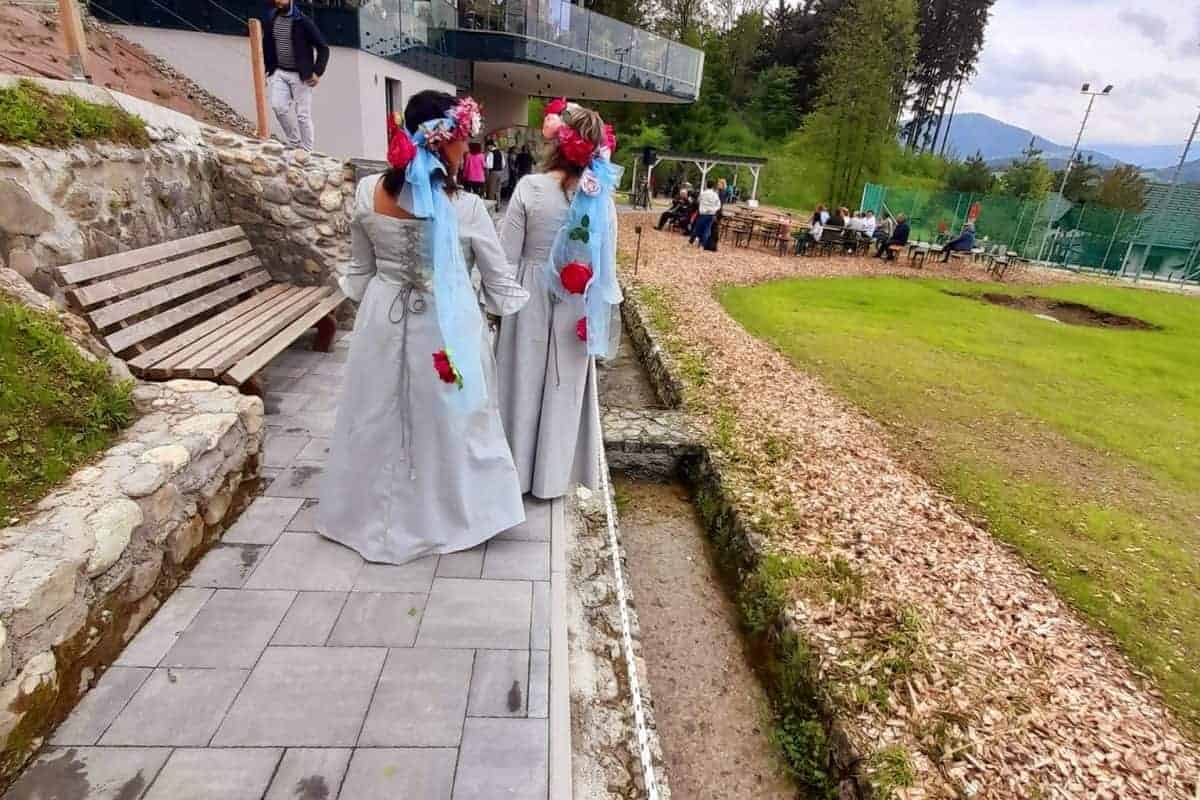 Ta vikend se v Kotljah pričenja Festival solzic