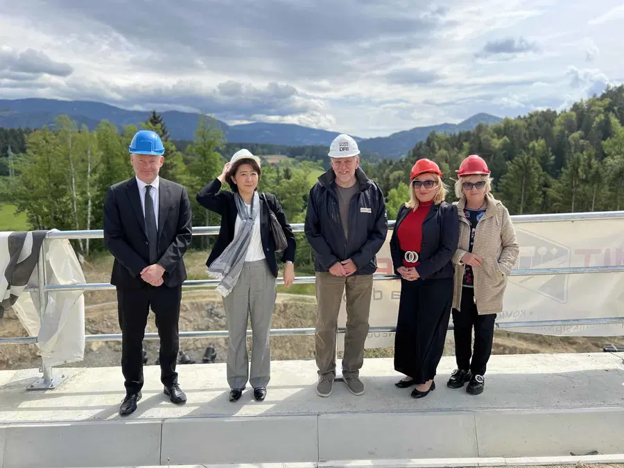 Akiko Yoshida, veleposlanica Japonske v Sloveniji, prvič obiskala MO Slovenj Gradec