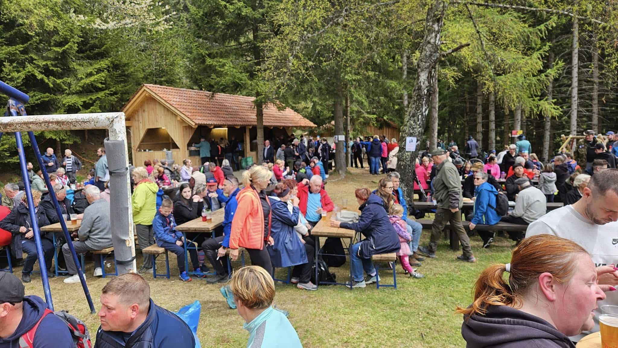 Vabljeni na tradicionalni prvomajski pohod in praznovanje na Košenjaku