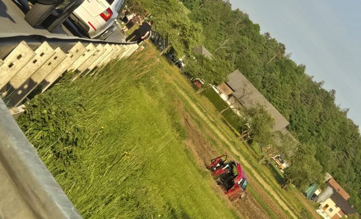 Obvestilo: Zaradi prometne nesreče v Zgornji Vižingi je cesta Dravograd - Maribor zaprta