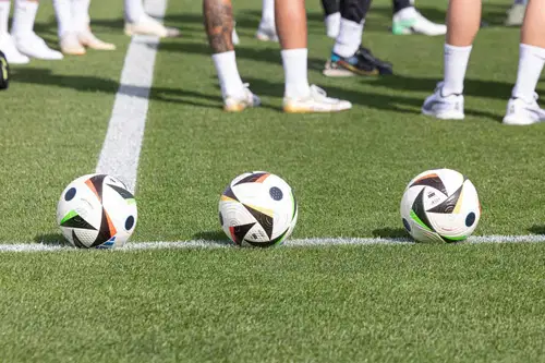 PRENOS V ŽIVO: Spremljajte veliki koroški derbi NK Fužinar: NK Korotan