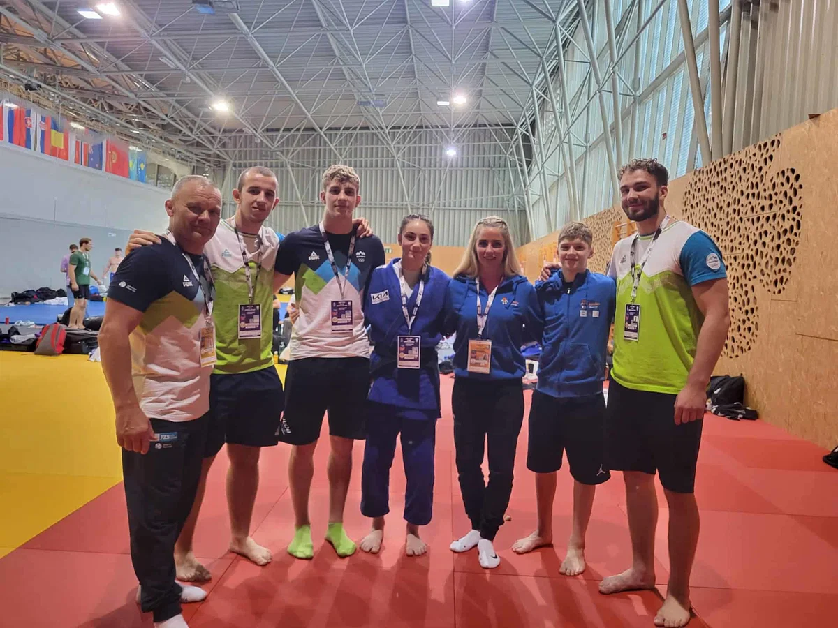 Jevgenija sedma na članskem evropskem pokalu, mladinci do novih izkušenj