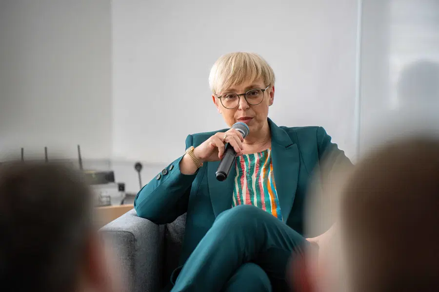 V Črni se bo v soboto slovesnosti ob položitvi temeljnih kamnov za izgradnjo Doma starejših občanov udeležila tudi predsednica države Nataš Pirc Musar