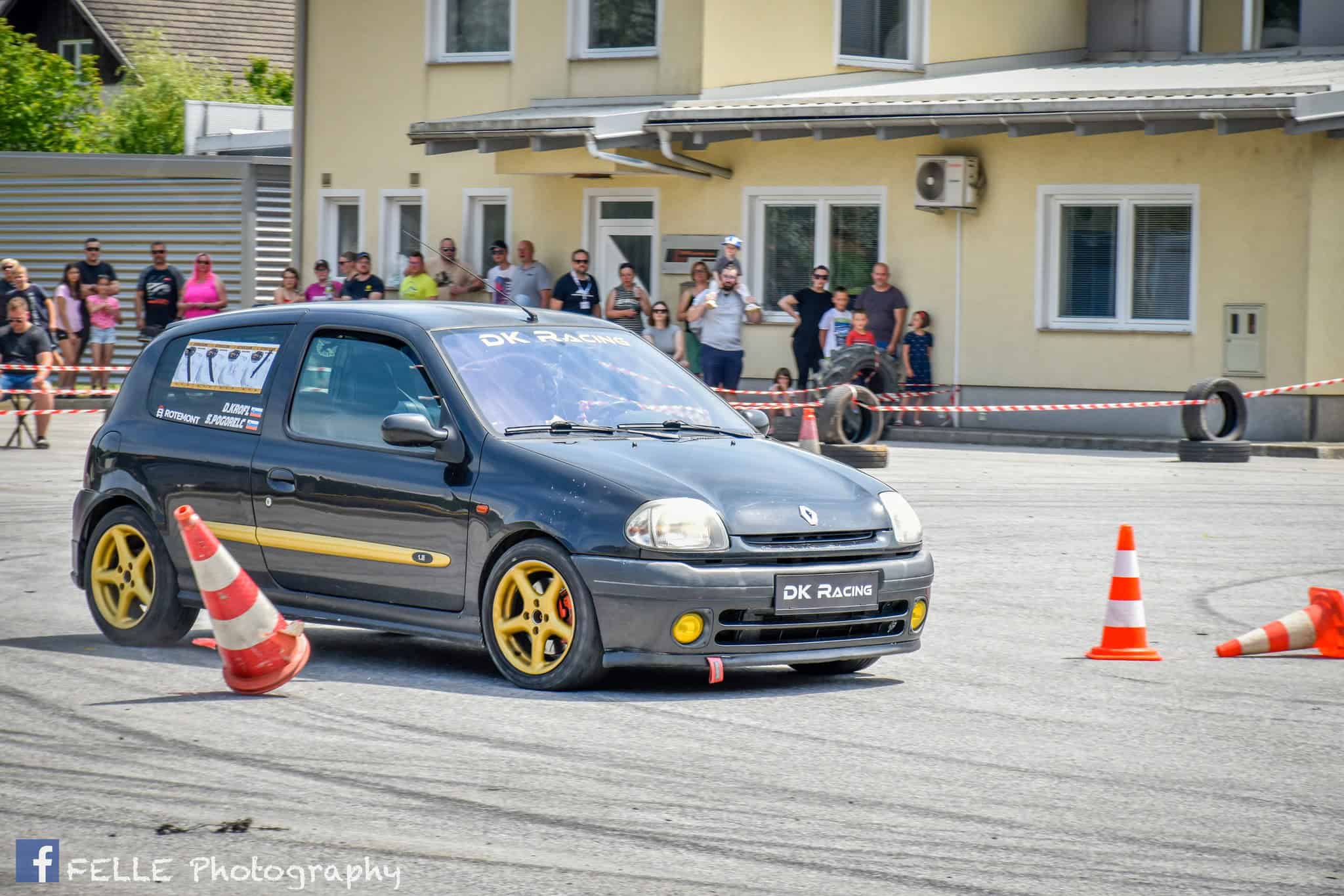 Avto Slalom Slovenj Gradec 2024: Pravi avtomobilski spektakel v Industrijski coni Pameče (FOTO)