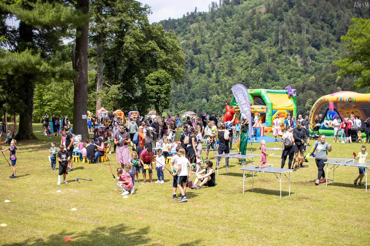 FOTO: Vesela Nedel'a v Dravogradu je bila dan poln zabave za vso družino