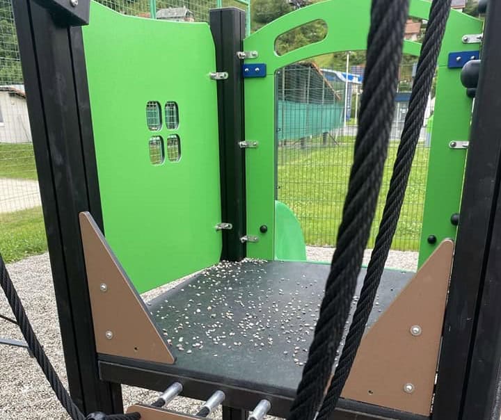 V Dravogradu poškodovana igrala