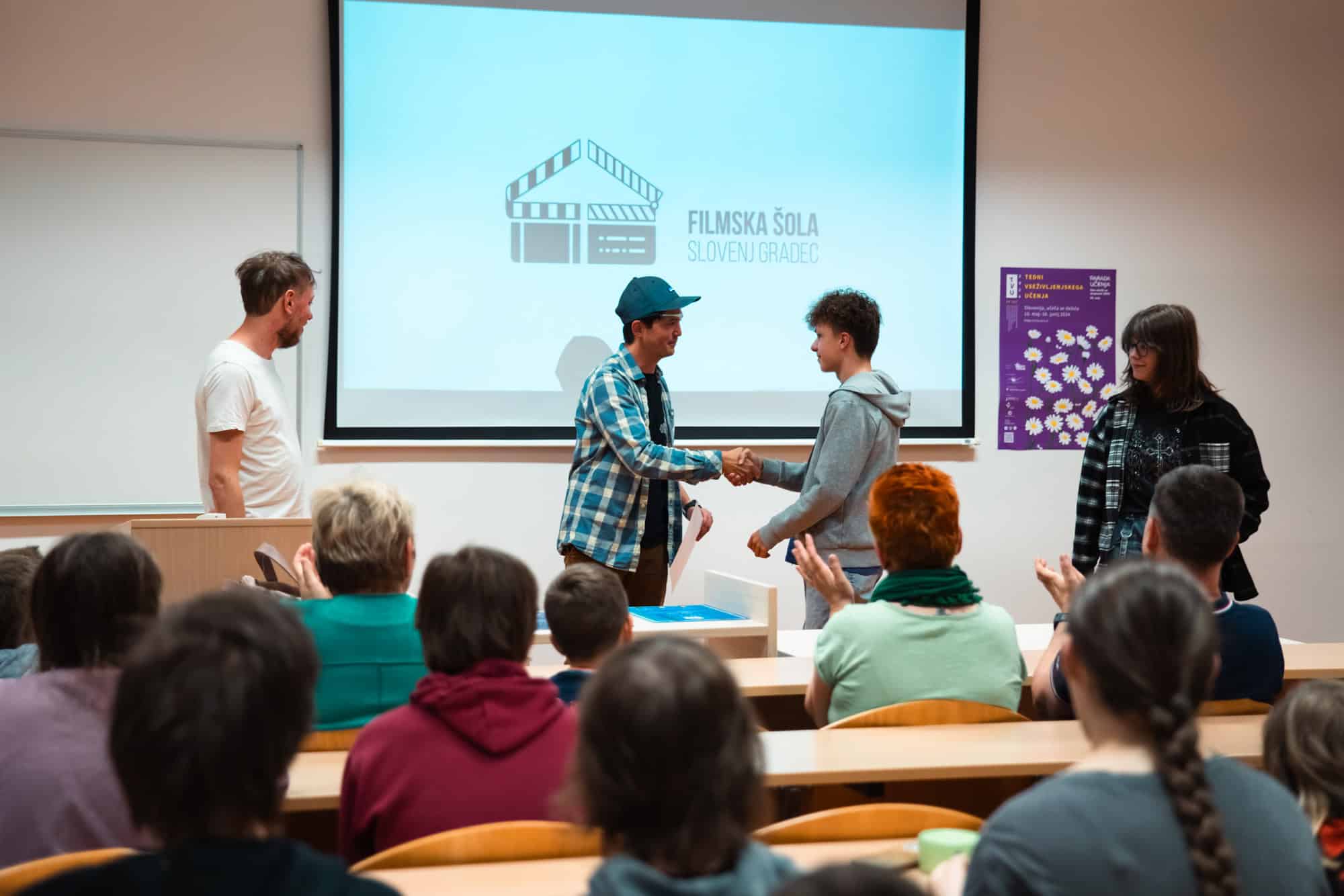 FOTO: Ob zaključku Filmske šole podelili diplome mladim ustvarjalcem