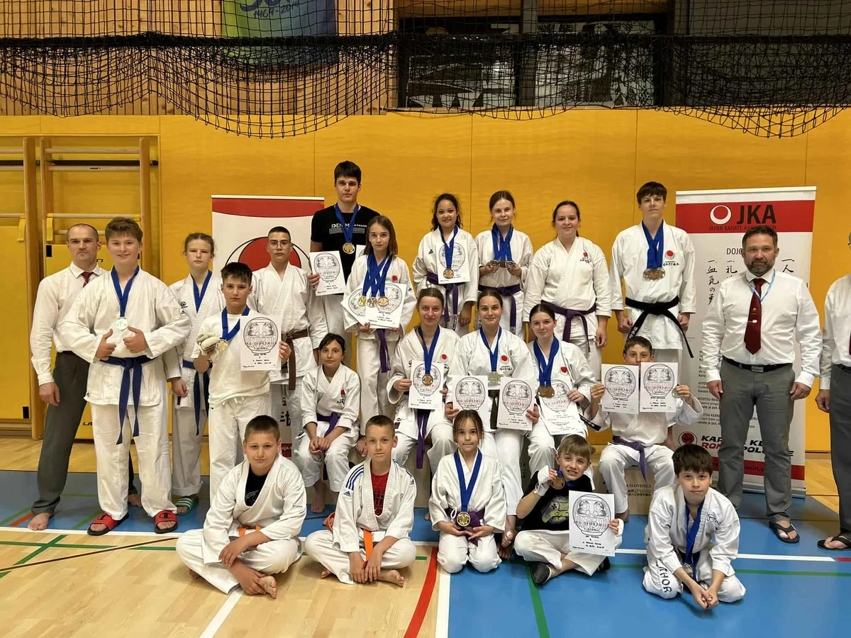 Uspeh karate klubov Mežica in Prevalje na 1. Pokalnem turnirju JKA Slovenija