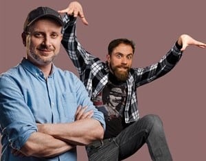 Stand up večer z Alešem Novakom in Davidom Gorinškom na terasi Ars Cafe v Slovenj Gradcu