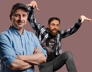 Stand up večer z Alešem Novakom in Davidom Gorinškom na terasi Ars Cafe v Slovenj Gradcu