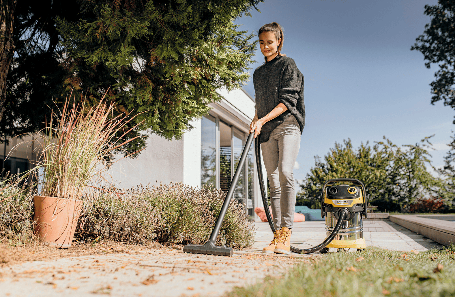 Kako vam sesalniki za suho/mokro sesanje olajšajo čiščenje? Top 5 prednosti!