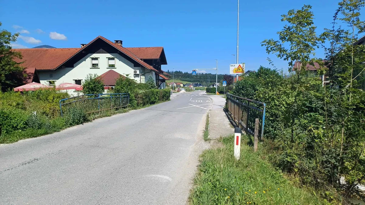 Popolna zapora ceste Podgorje - Šmiklavž