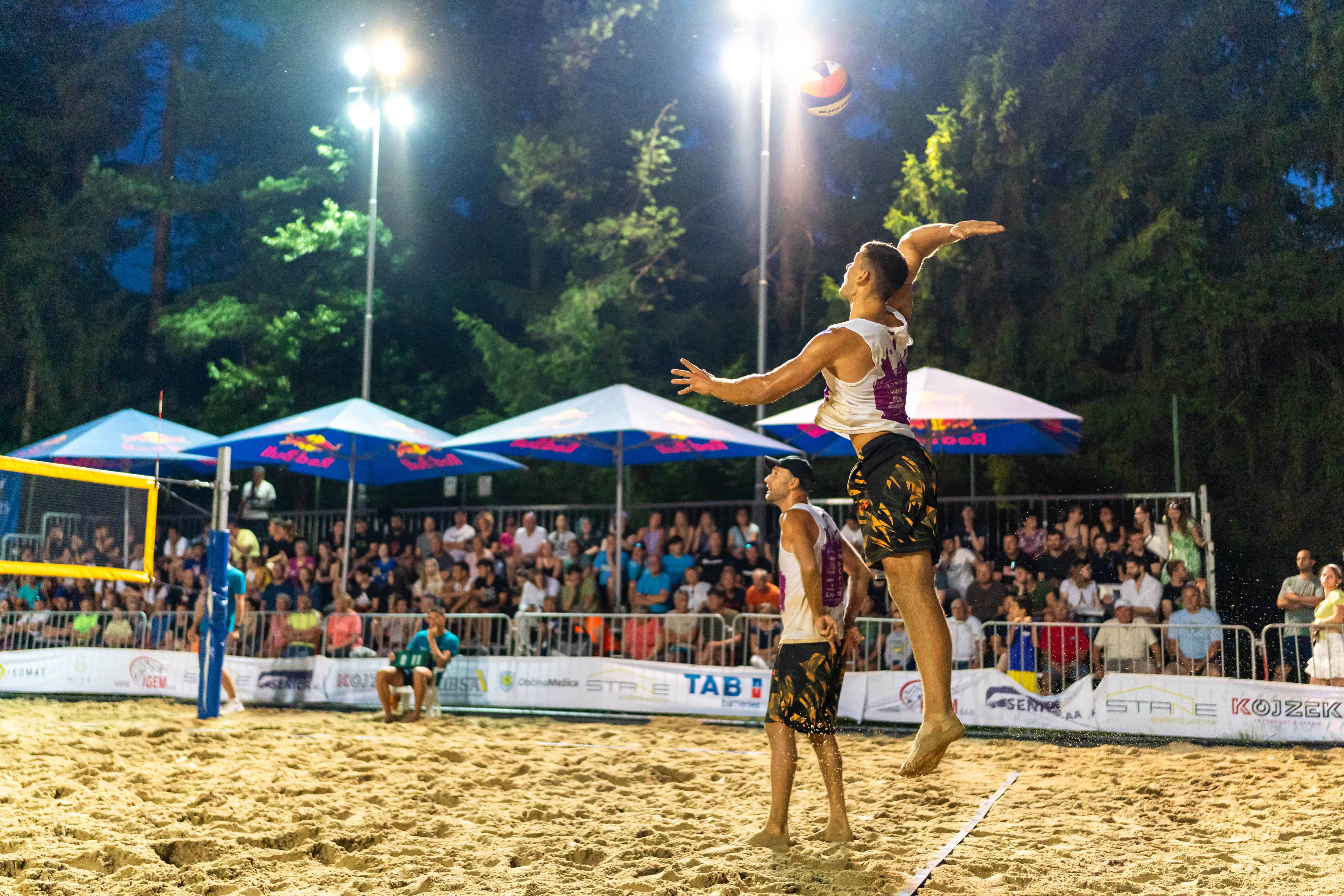 DP v odbojki na mikvi: naslova v Mežici ubranili dvojici Pokeršnik/Šen in Marolt/Javornik