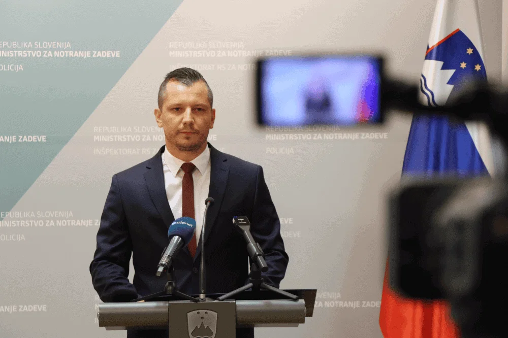 Grožnja z nasiljem v šolah: nadzor pokazal nepravilnosti pri delu policije