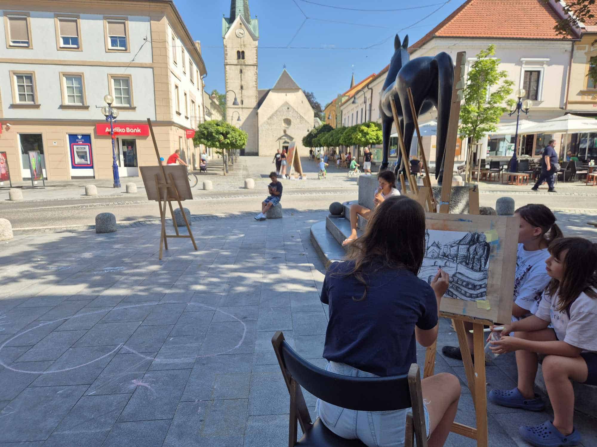 To nedeljo bo v mestnem jedru Slovenj Gradca pestro, saj je dogodek "Gremo v mesto tudi ob nedeljah" nazaj